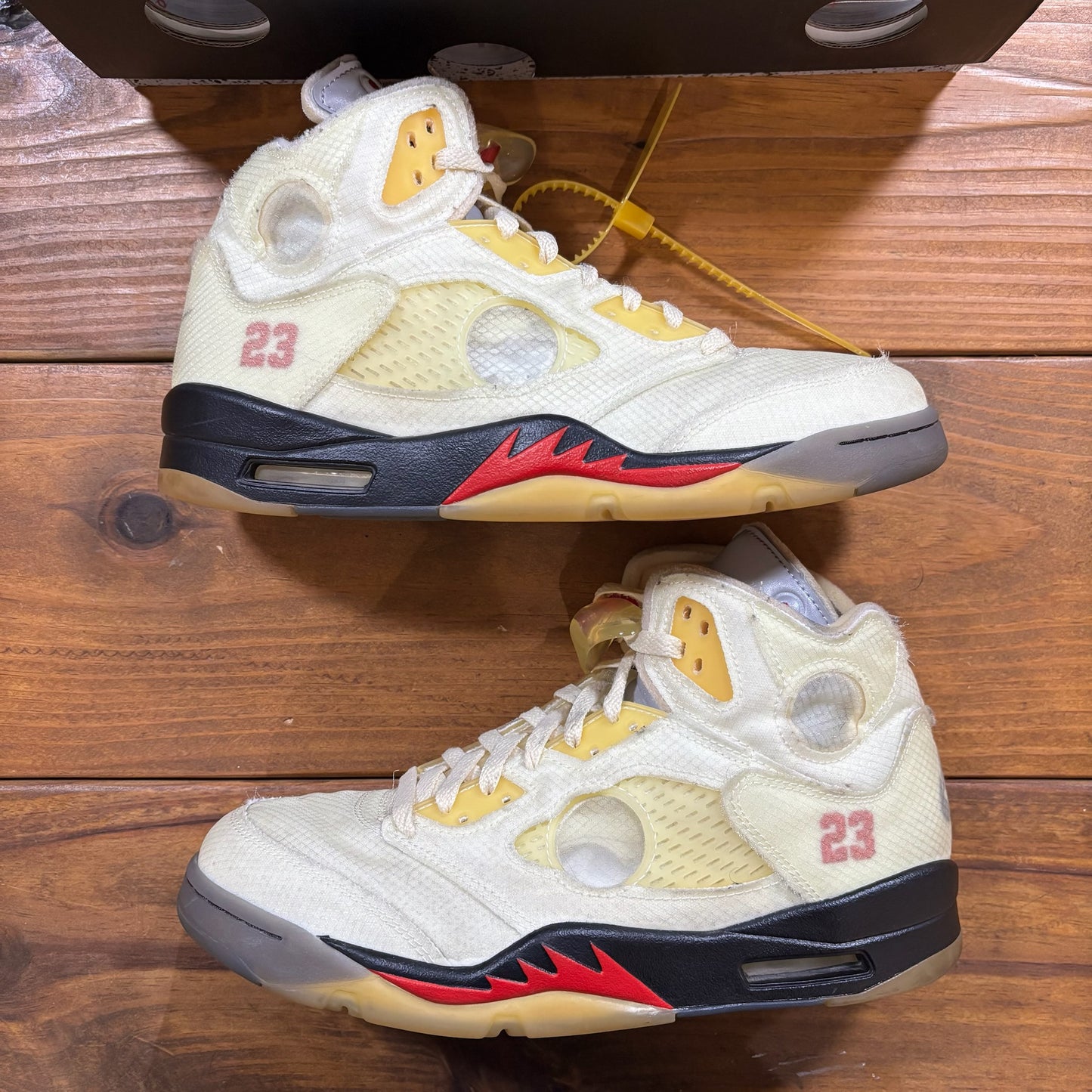 Off-White x Jordan 5 SP 'Sail' (USED)