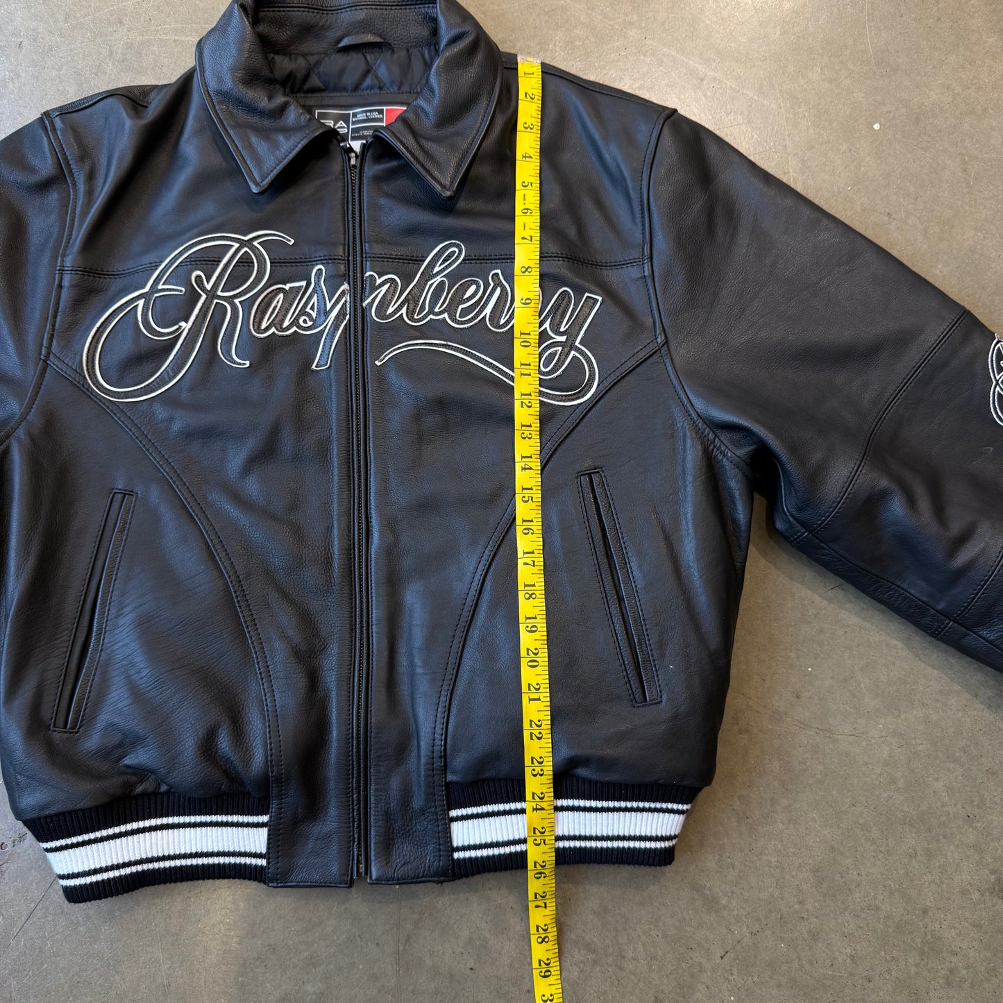 Small - Raspberry Hills GV Gallery Lederjacke
