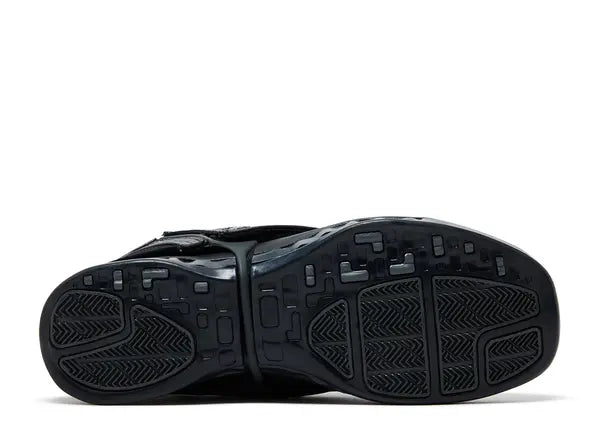Jordan 16 'Black Pack' - Size 11