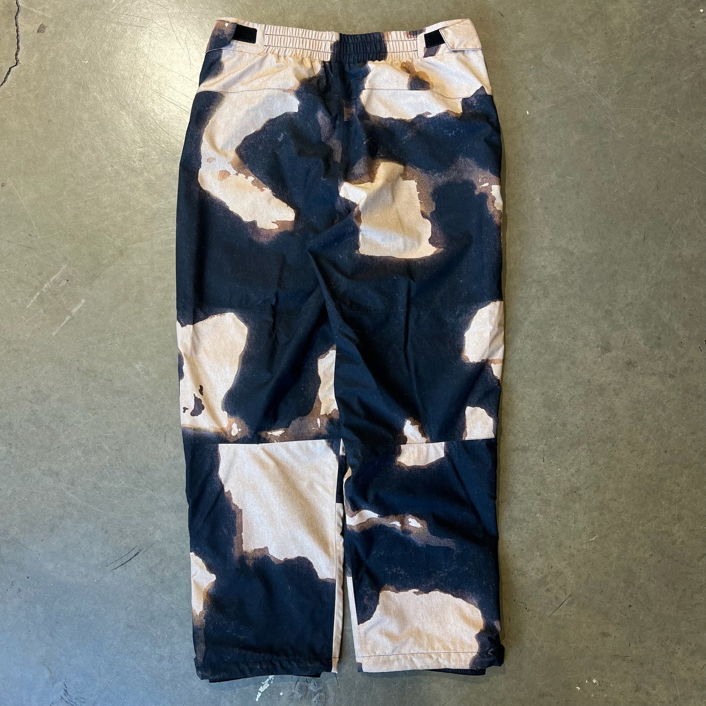 Large - Supreme The North Face Bleached Denim Print Mountain Pant (Used)
