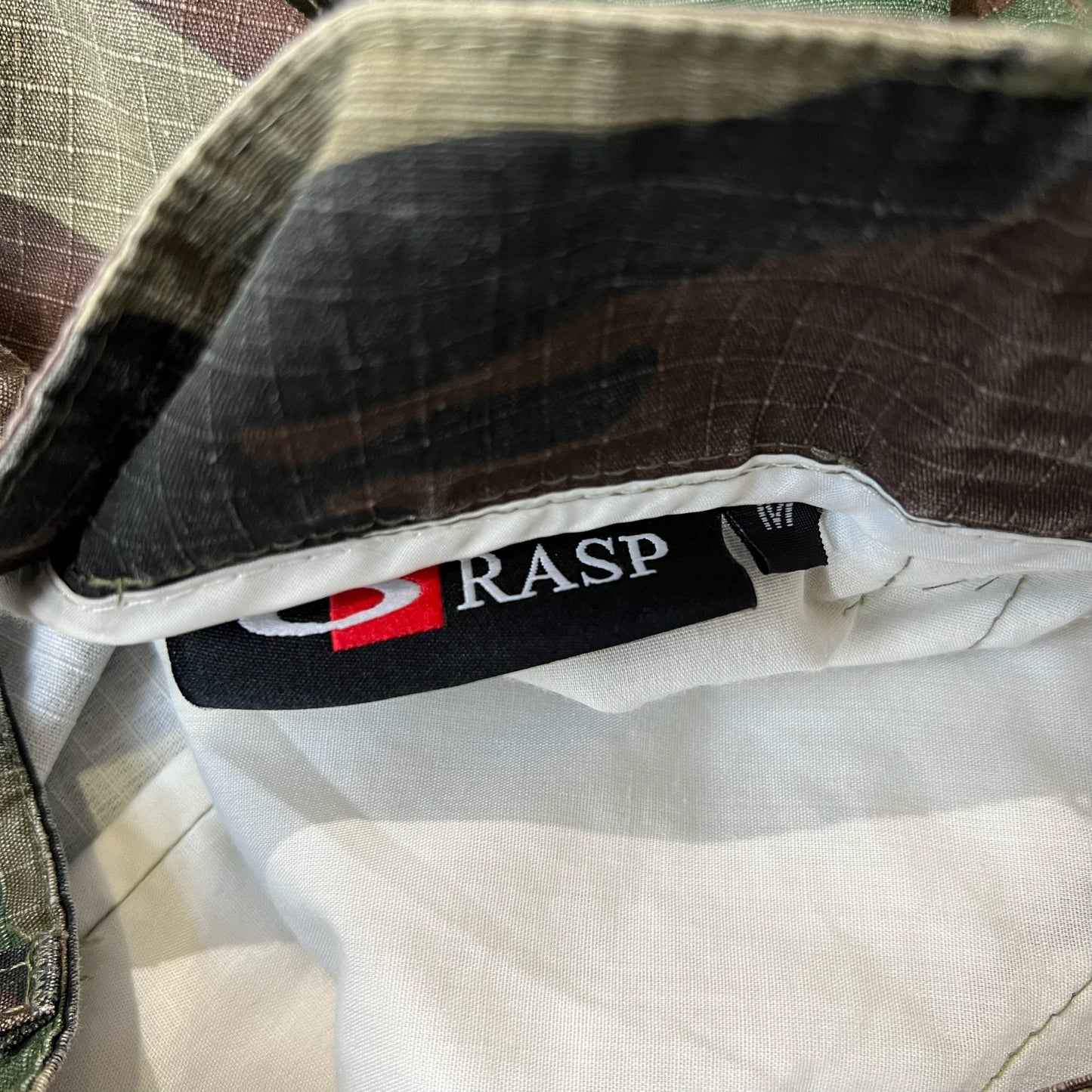 MEDIUM - Raspberry Hills Camo Jorts (Used)