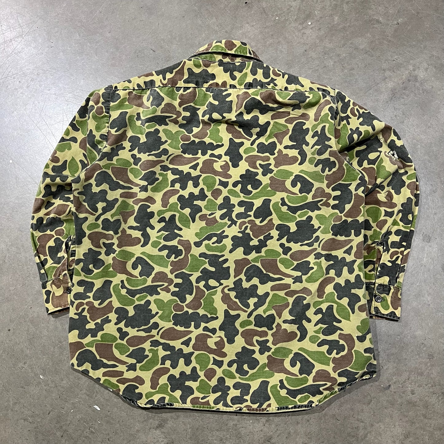 Vintage Duck Camo Button Up Shirt