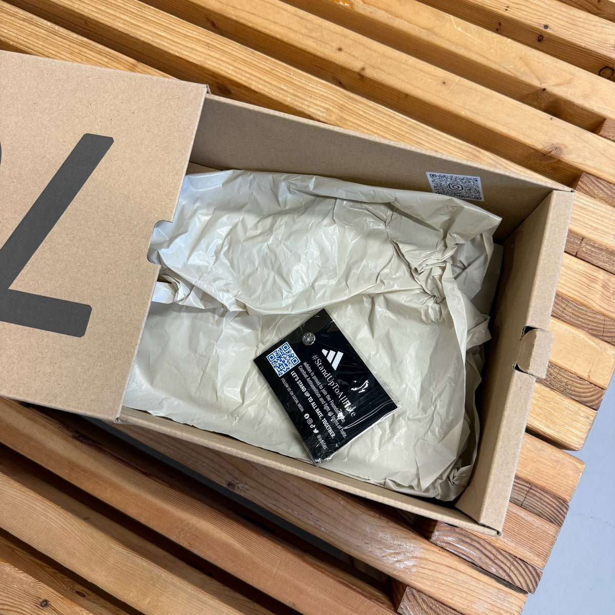 Size 9 - Yeezy 700 V3 'Copper Fade' (Used)
