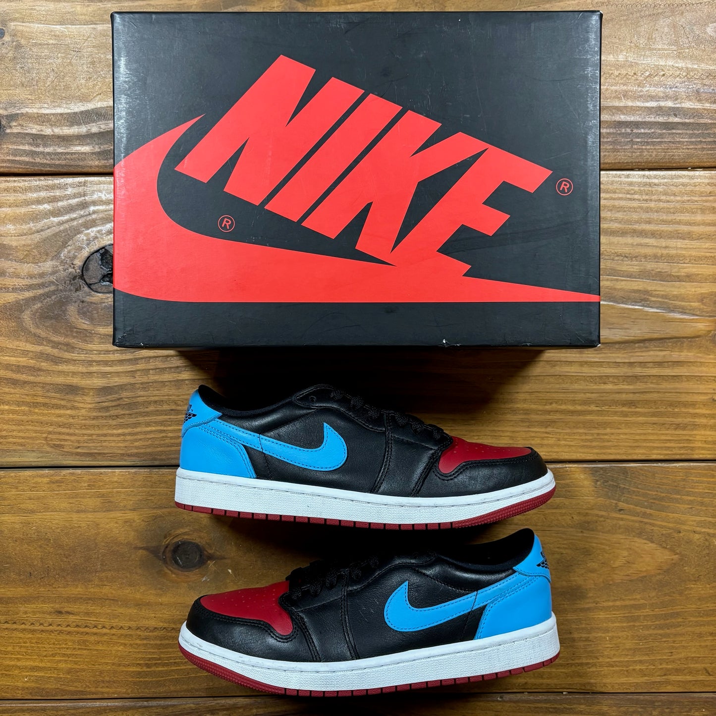 SIZE 8.5W/7M - Wmns Jordan 1 Retro Low OG 'NC to Chi' (Used)