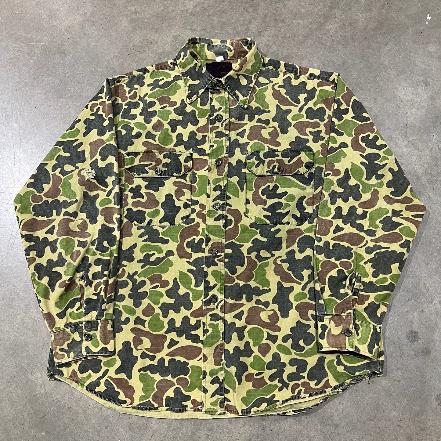 Vintage Duck Camo Button Up Shirt