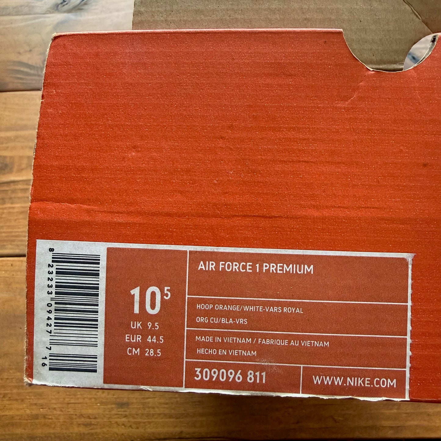 Size 10.5 - Air Force 1 Premium 'Holland World Cup' (Used)