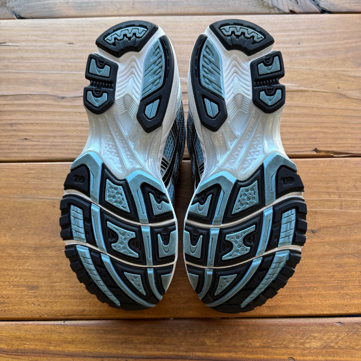 Größe 8 – Asics Gel Kayano 14 'Arctic Sky Pure Silver' (Gebraucht)