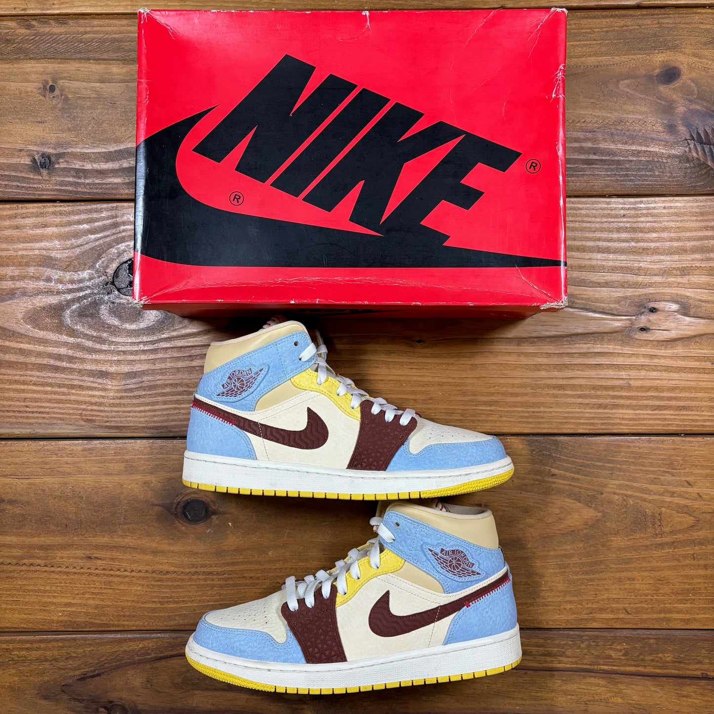 Maison Chateau Rouge x Jordan 1 Mid SE 'Fearless' (Used)