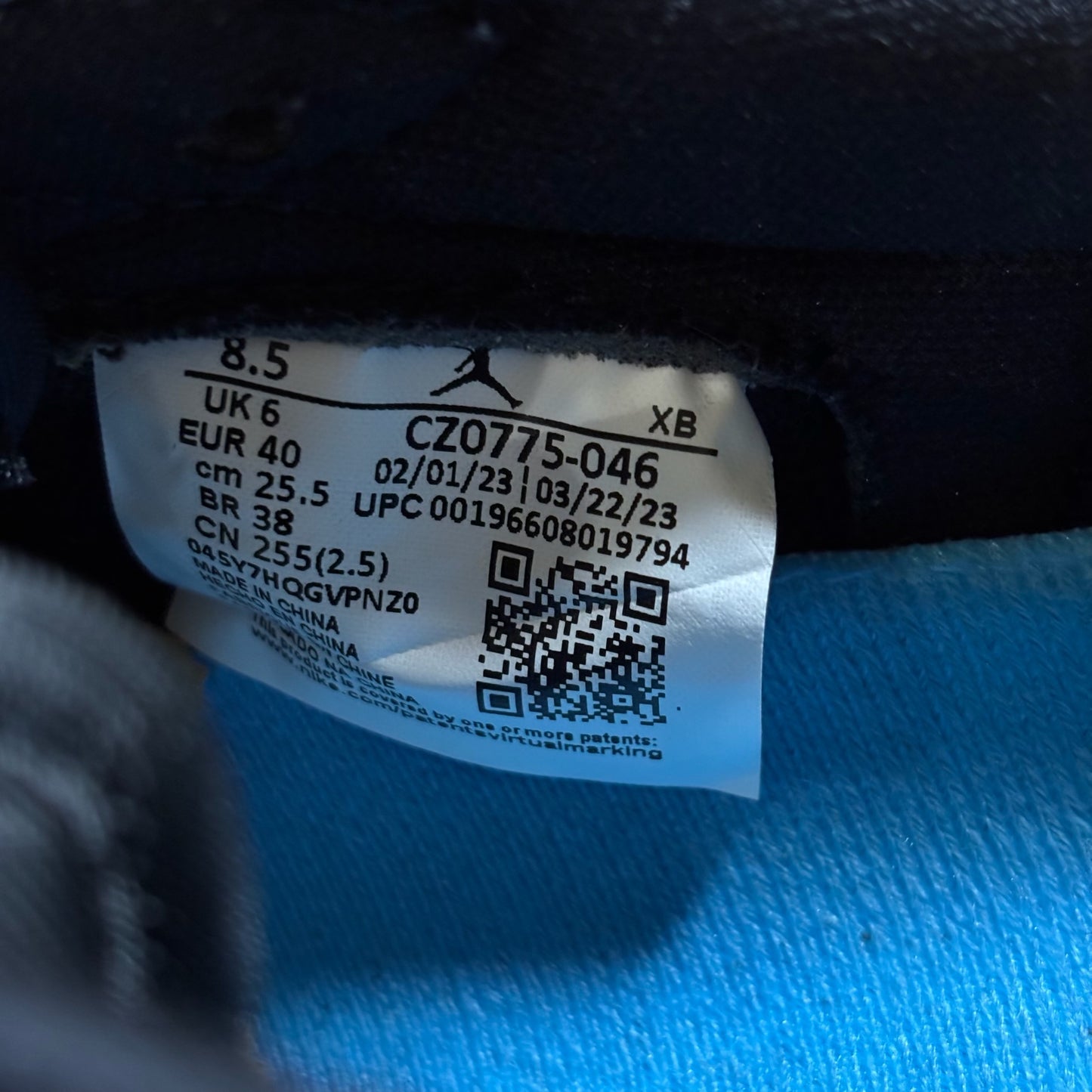 SIZE 8.5W/7M - Wmns Jordan 1 Retro Low OG 'NC to Chi' (Used)