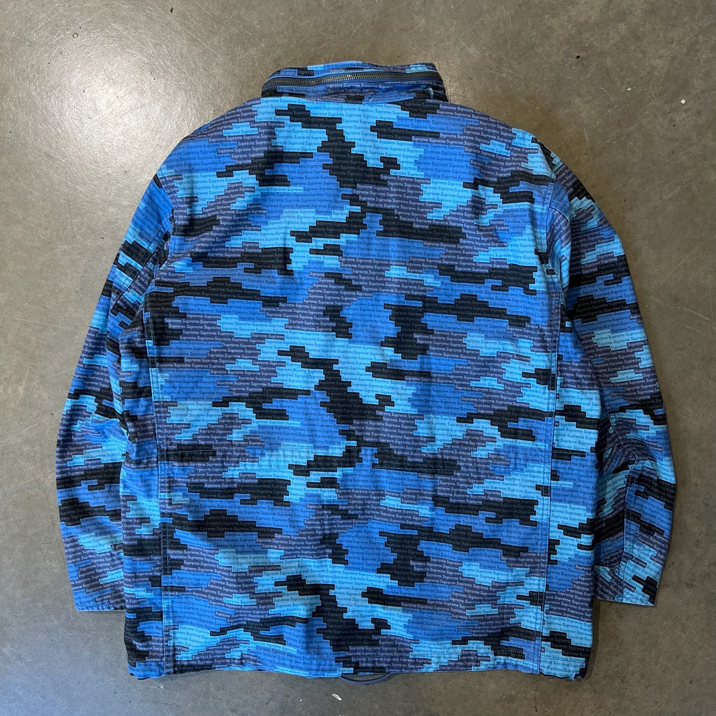 MEDIUM - Supreme Logo Camo M-65 Jacket (Used)