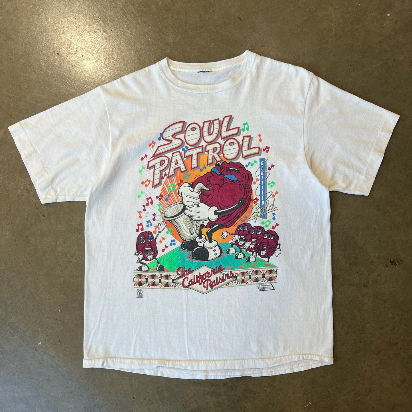 MEDIUM - 1987 California Raisins Tee
