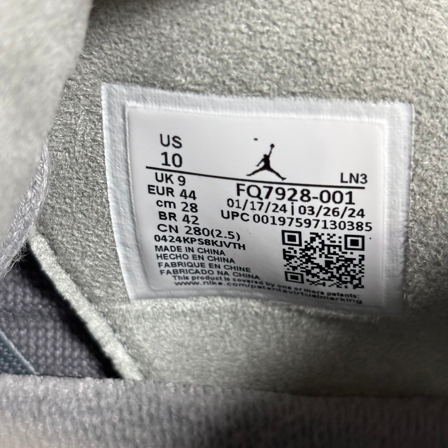 Jordan 4 Retro SE 'Wet Cement' (Used)
