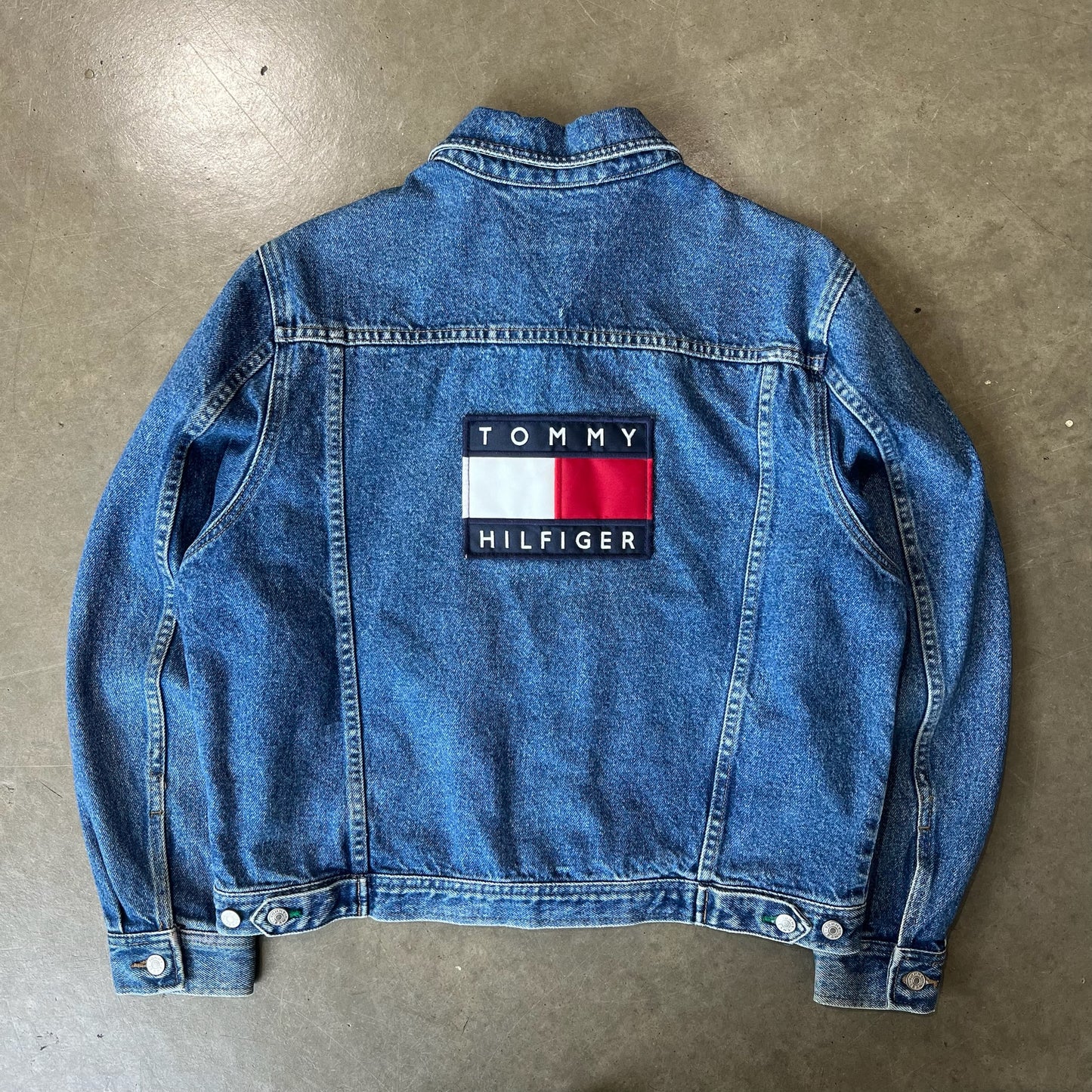 MEDIUM - Vintage Tommy Hilfiger Jacket