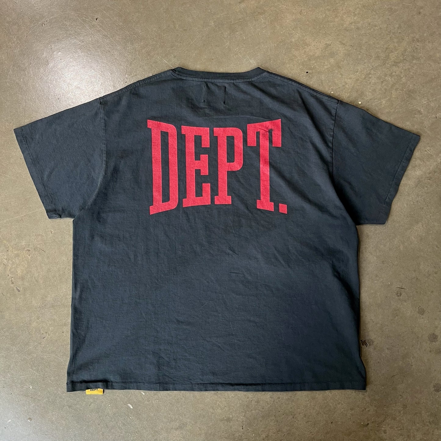 XL - Gallery Dept Logo Tee (Used)