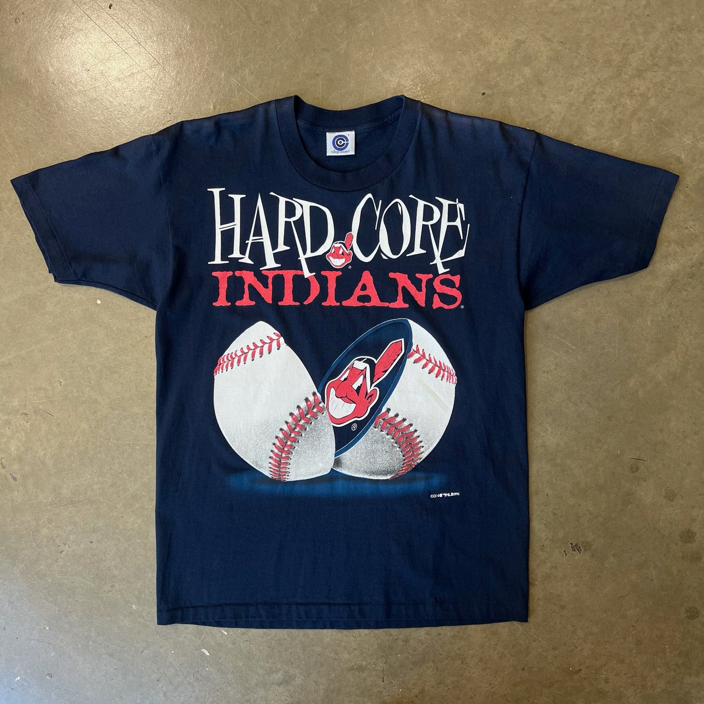 LARGE - Vintage 1995 Indians Tee