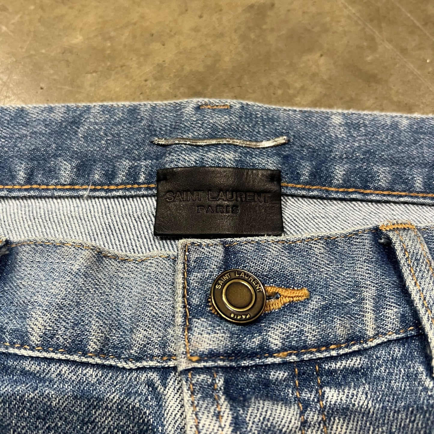 Saint Laurent Slim Fit Demin Jeans (Size 33)