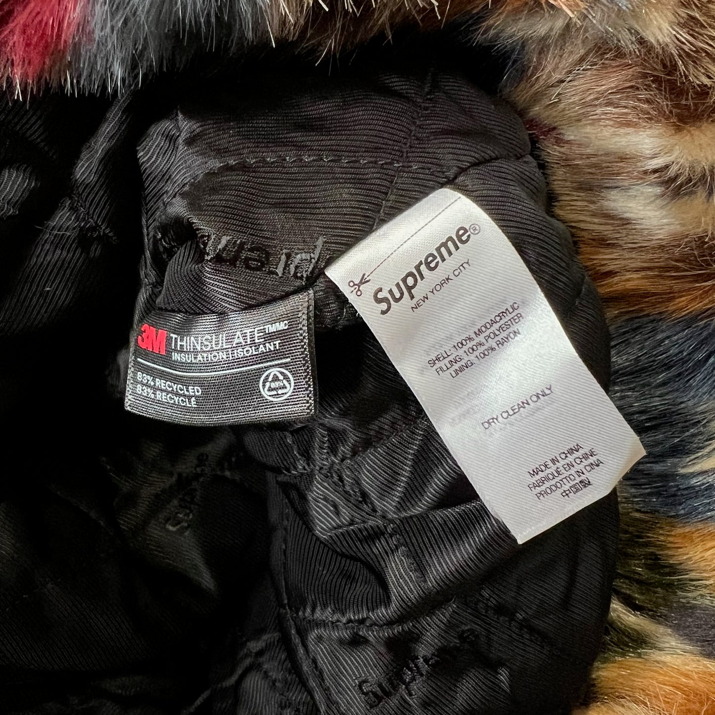 MEDIUM - Supreme Faux Fur Bomber Jacket (Used)