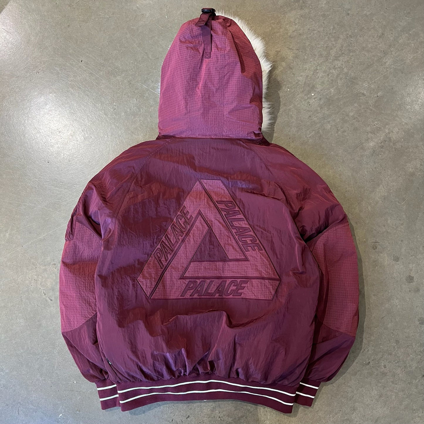 LARGE - Palace P-2B Short Parka