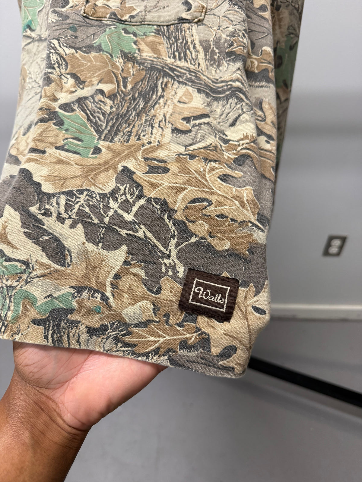 Vintage Camo Pocket Longsleeve - XL