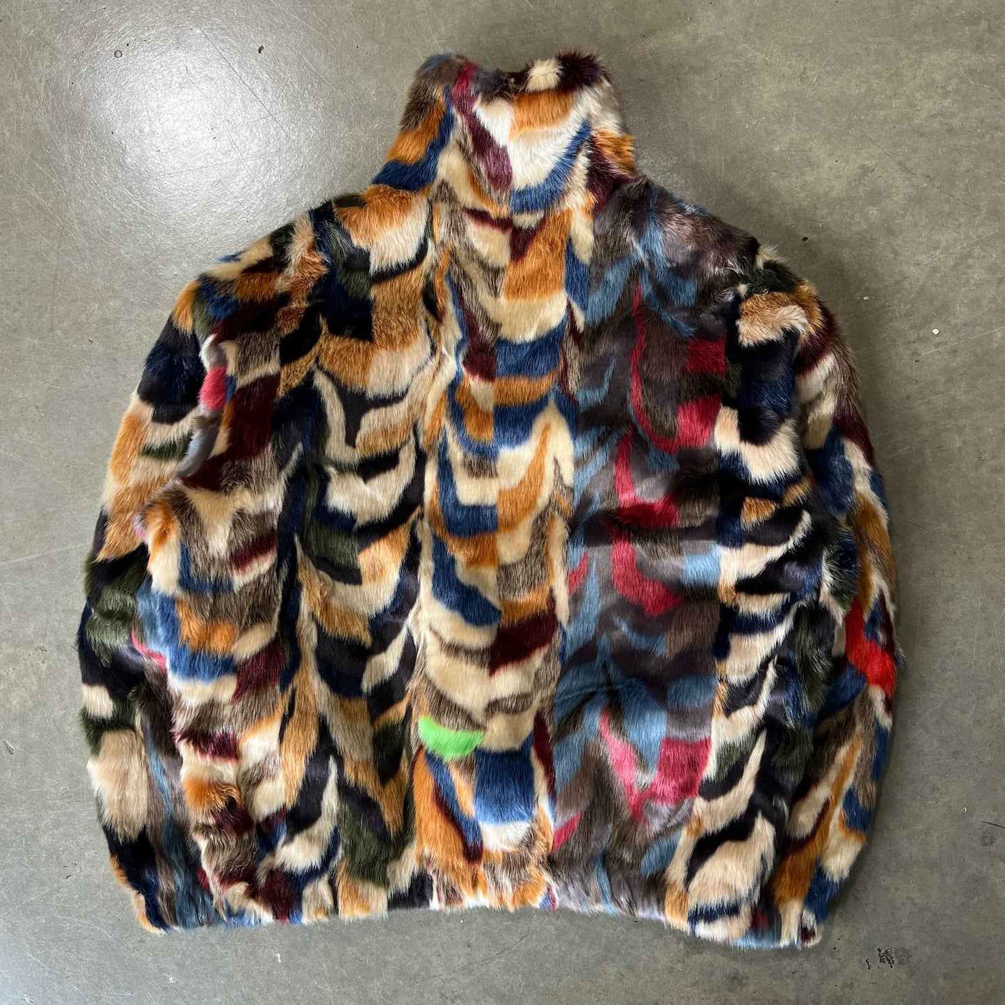 MEDIUM - Supreme Faux Fur Bomber Jacket (Used)