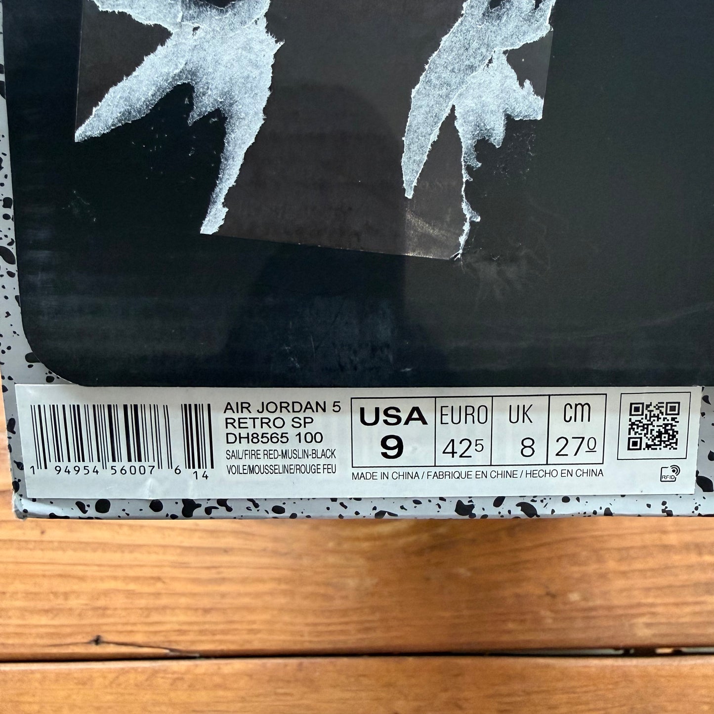 Size 9 - Off-White x Jordan 5 SP 'Sail' (Used)