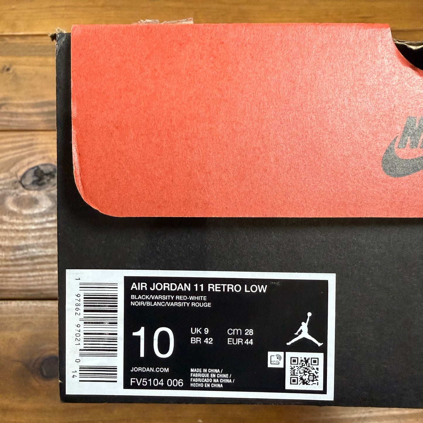 SIZE 10 - Jordan 11 Retro Low 'Bred' 2025 (Used)