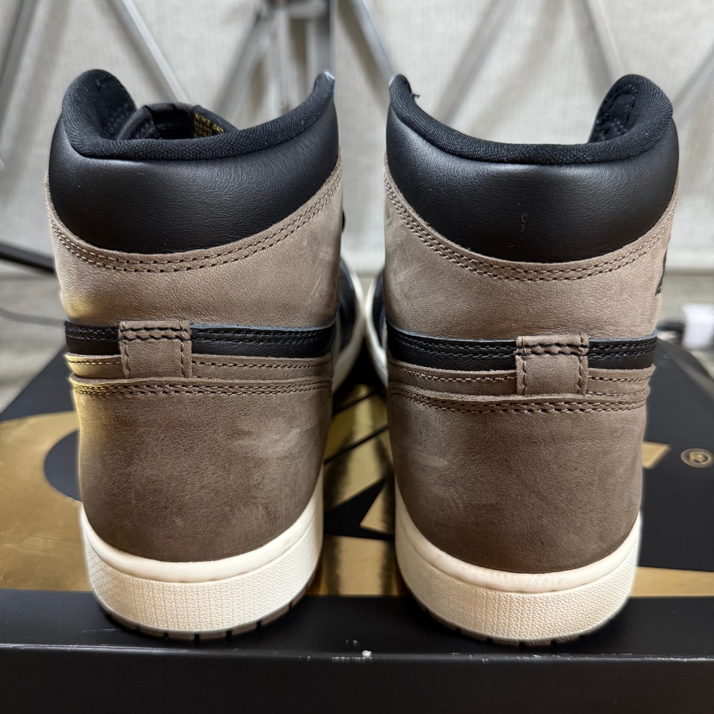 SIZE 10 - Jordan 1 Retro High OG 'Palomino' (Used)