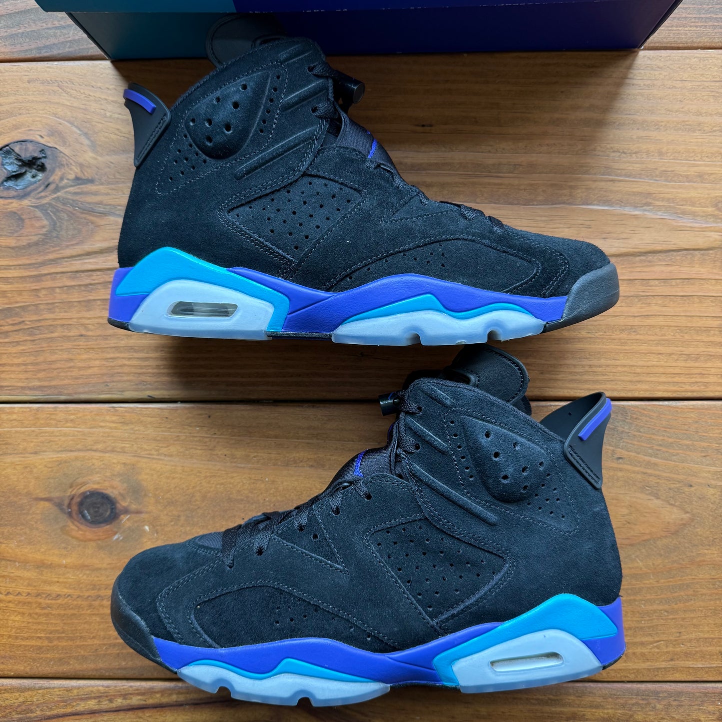 SIZE 9.5 - Jordan 6 Retro 'Aqua' (Used)