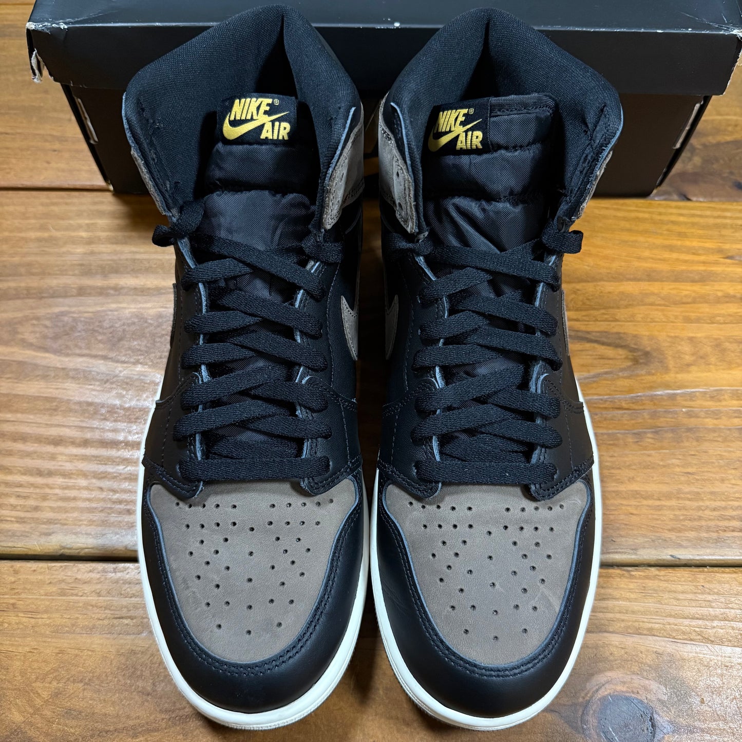 SIZE 10 - Jordan 1 Retro High OG 'Palomino' (Used)