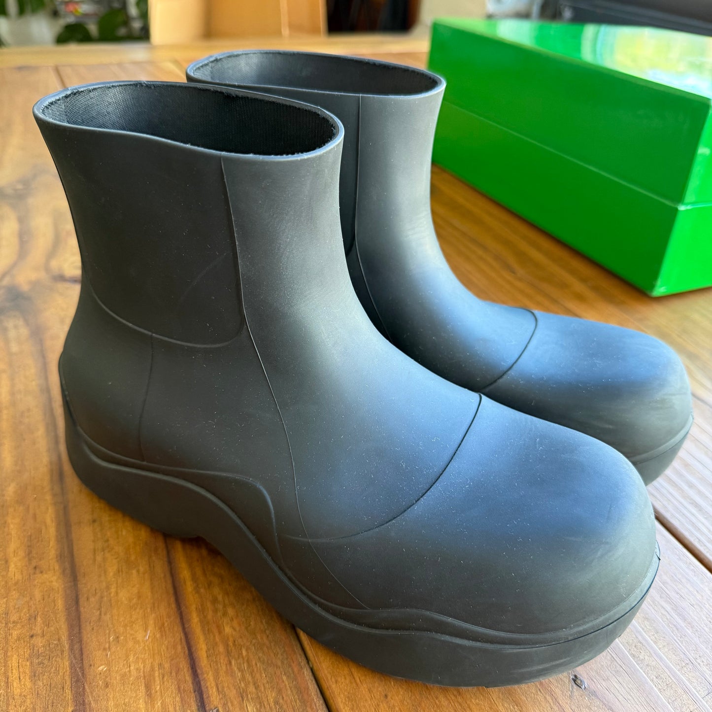 SIZE 38 - Bottega V Puddle Boots (Used)