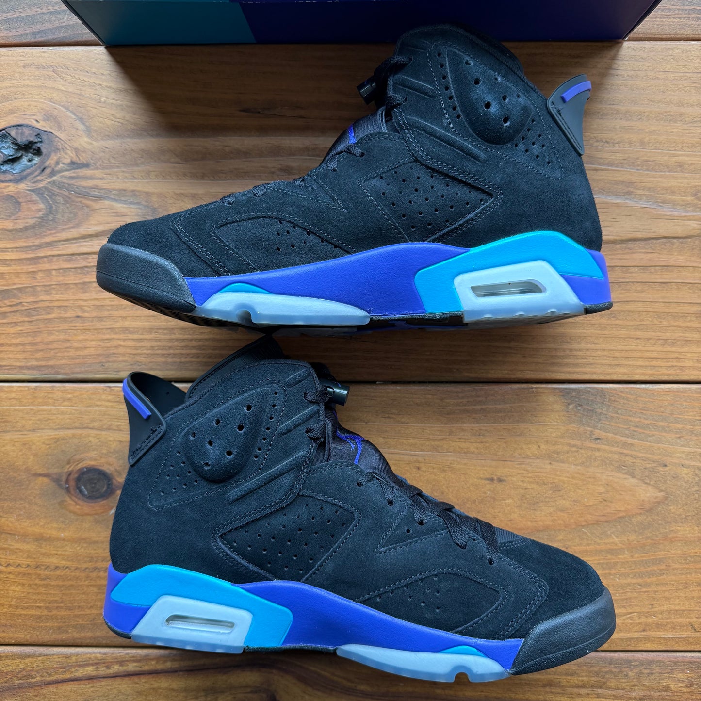 SIZE 9.5 - Jordan 6 Retro 'Aqua' (Used)