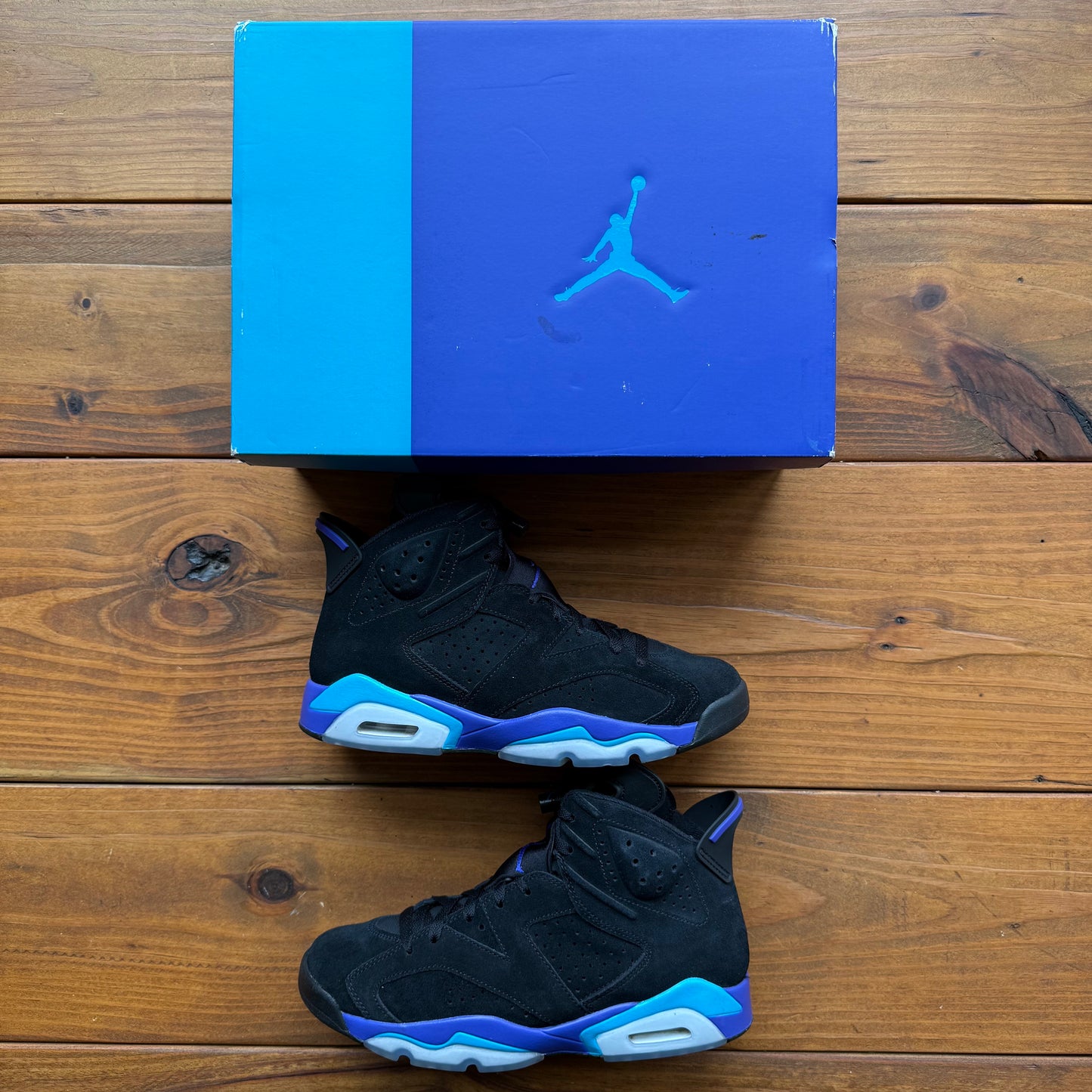 SIZE 9.5 - Jordan 6 Retro 'Aqua' (Used)