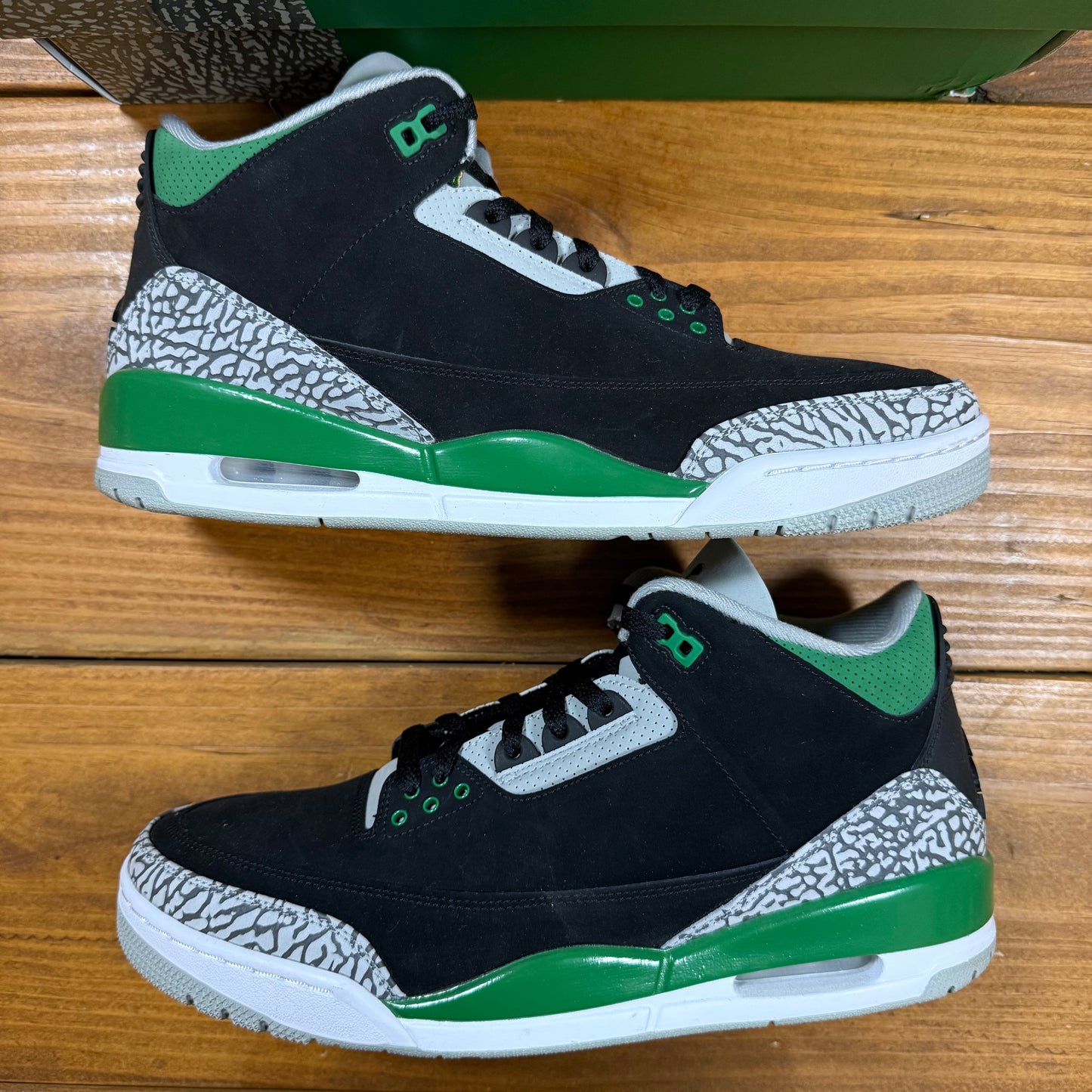 SIZE 12 - Jordan 3 Retro 'Pine Green' (Used)