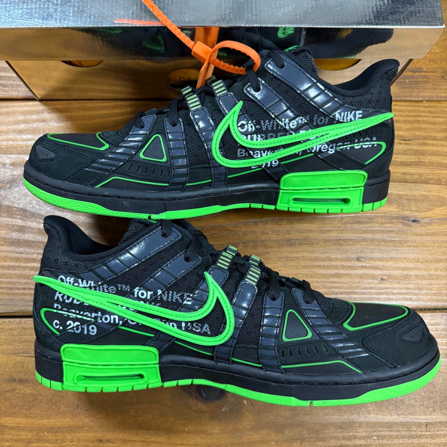 SIZE 13 - Off-White x Air Rubber Dunk 'Green Strike' (Used)