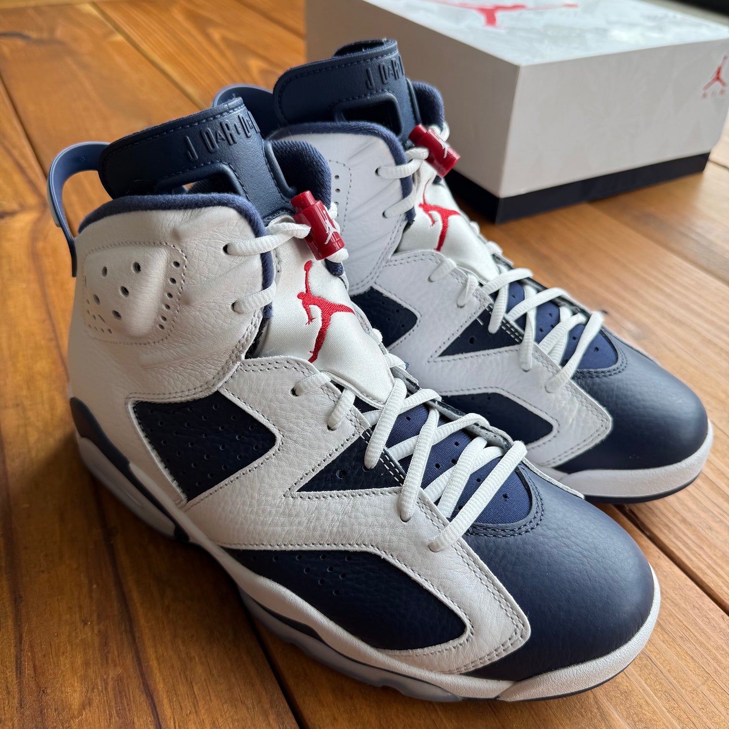 SIZE 9 - Jordan 6 Retro 'Olympic' 2024 (Used)