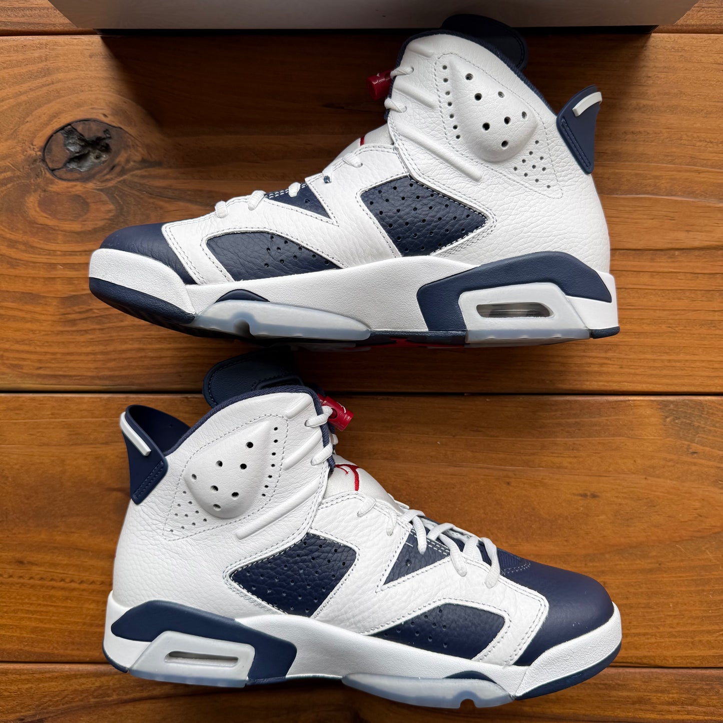 SIZE 9 - Jordan 6 Retro 'Olympic' 2024 (Used)