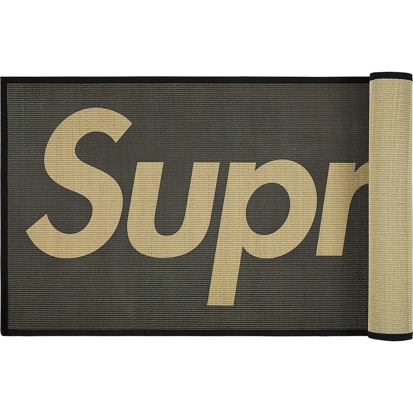 SUPREME WOVEN STRAW MAT BLACK