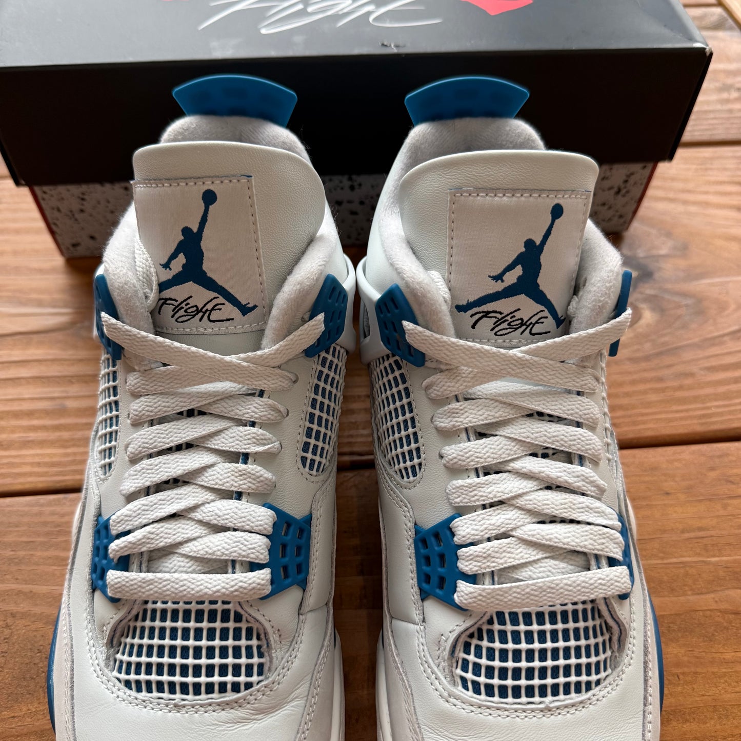 Size 9 - Jordan 4 Retro 'Military Blue' 2024 (Used)