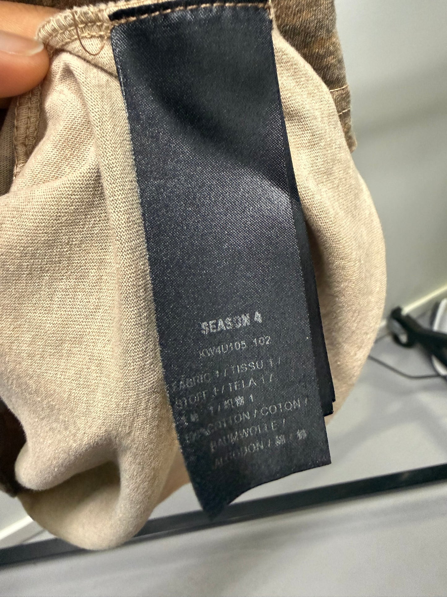 Small - Yeezy Season 4 Camo Tee (Pre-Owned)