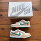 Größe 9,5 – Jarritos x Dunk Low SB (Gebraucht)