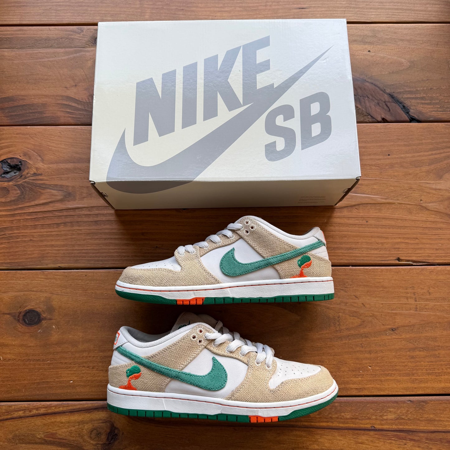 Größe 9,5 – Jarritos x Dunk Low SB (Gebraucht)