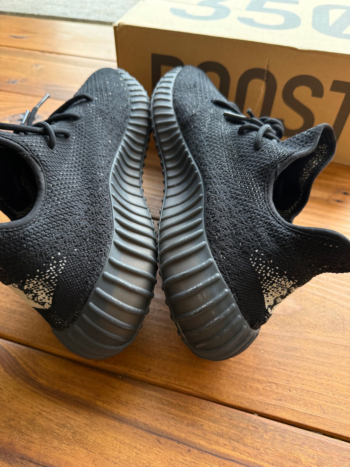 Größe 14.5 - Yeezy Boost 350 V2 'Oreo' (Gebraucht)