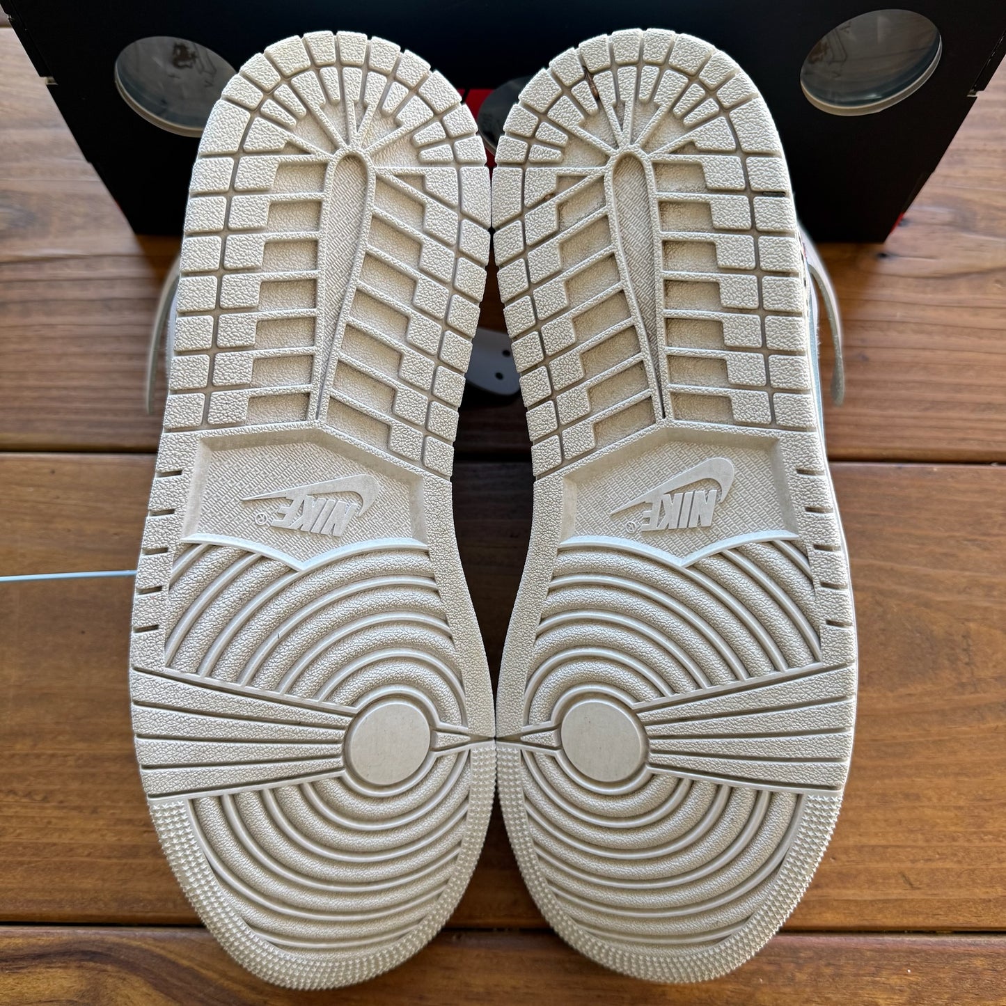 Größe 43 - Virgil Abloh Archive x Jordan 1 Retro High OG 'Alaska' (Gebraucht)