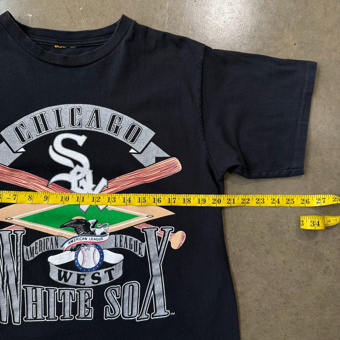 Medium - Vintage White Sox T-Shirt