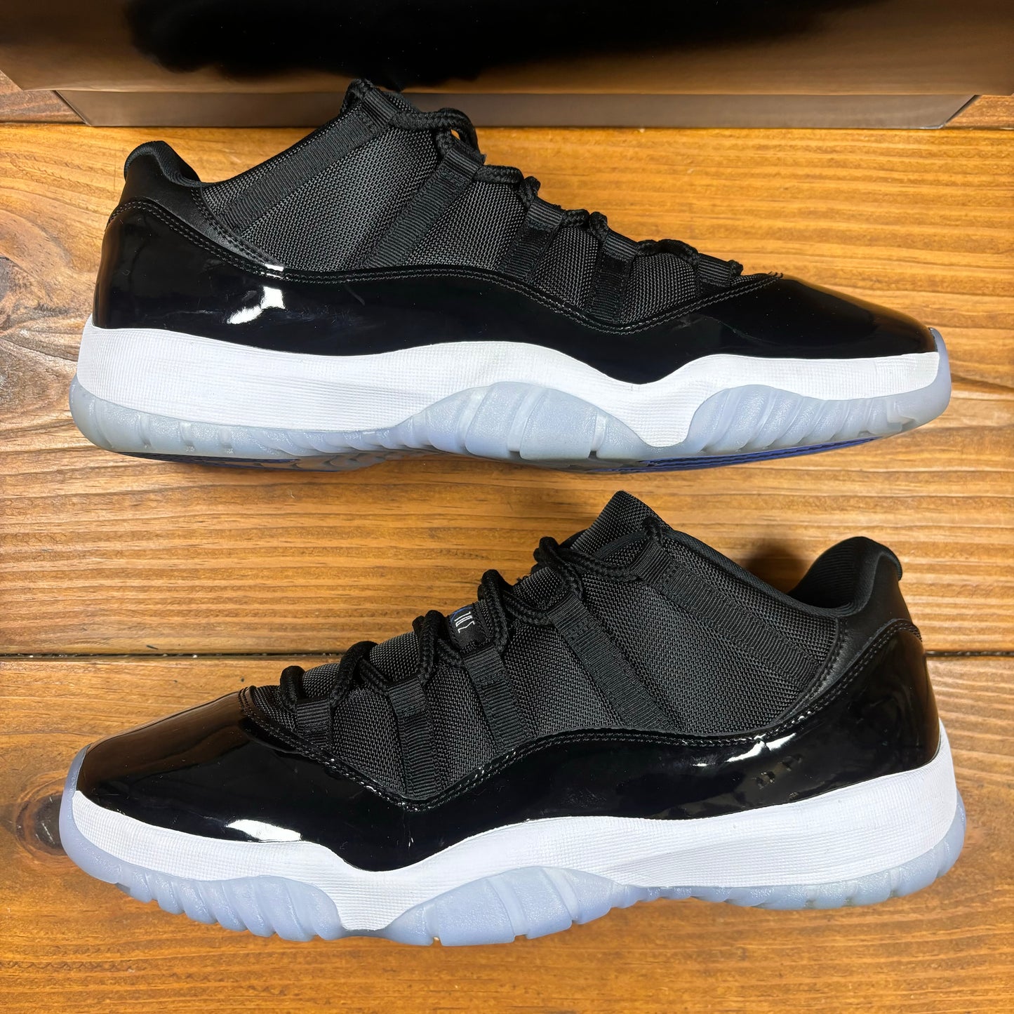 Jordan 11 Retro Low 'Space Jam' (Used)