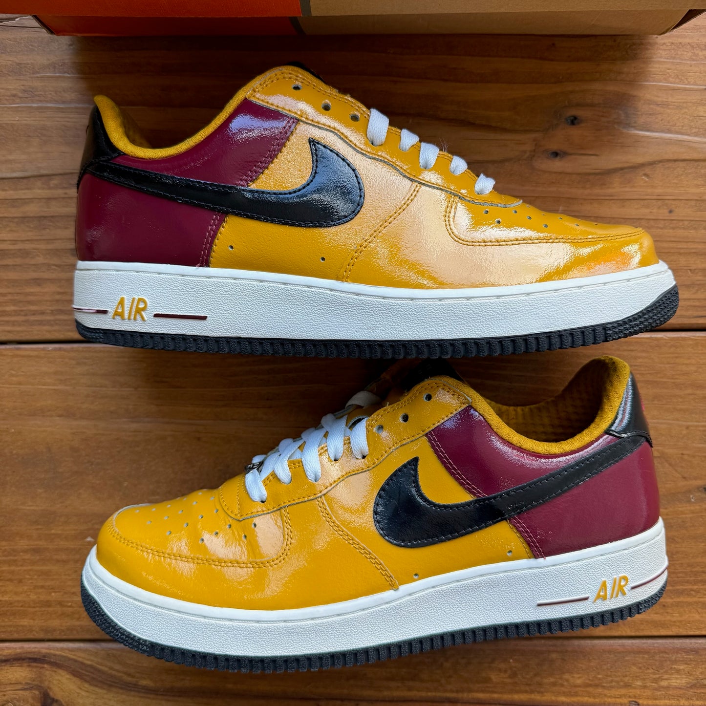 Size 10 - Air Force 1 Premium 'Portugal World Cup' (Used)