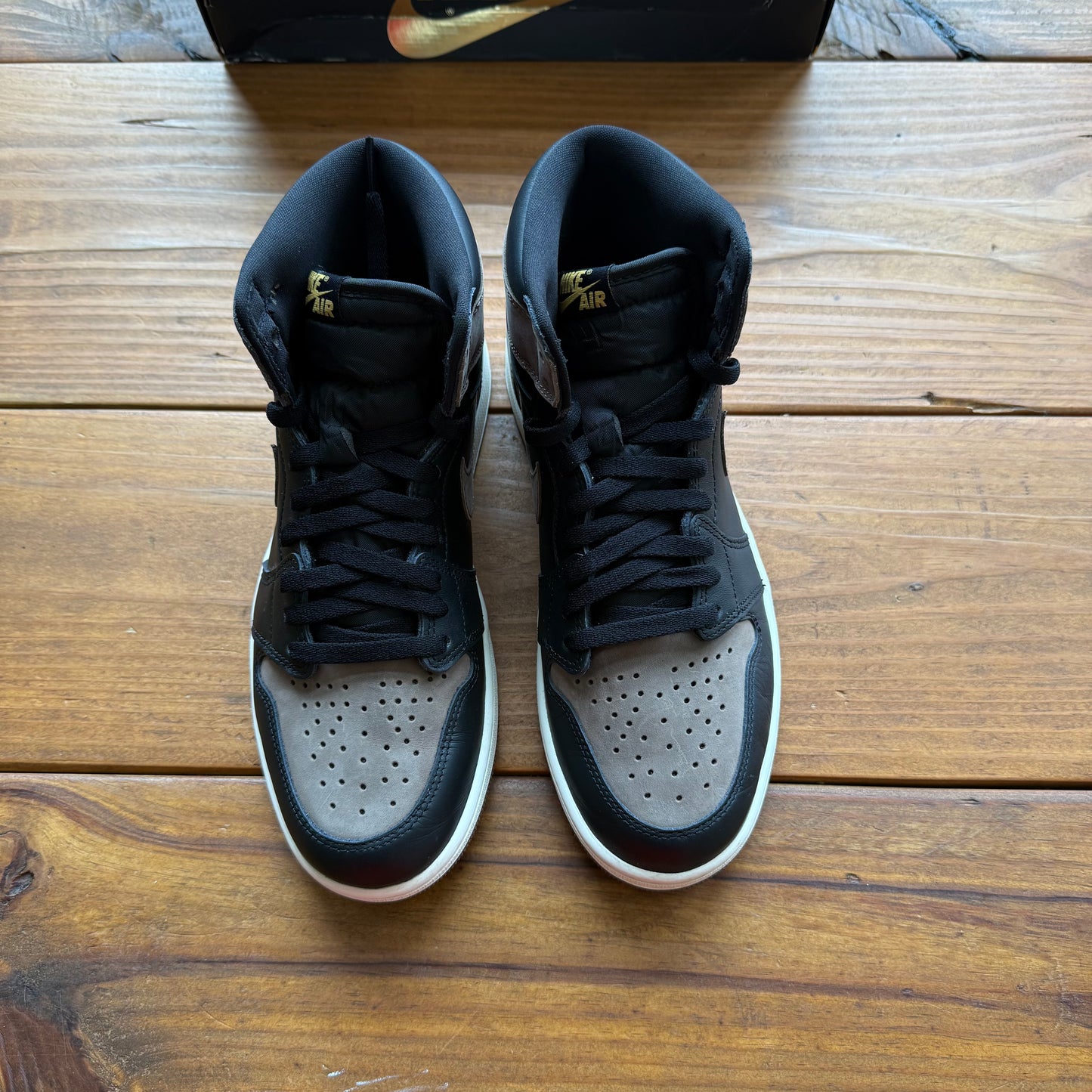 Size 9.5 - Jordan 1 Retro High OG 'Palomino' (Used)