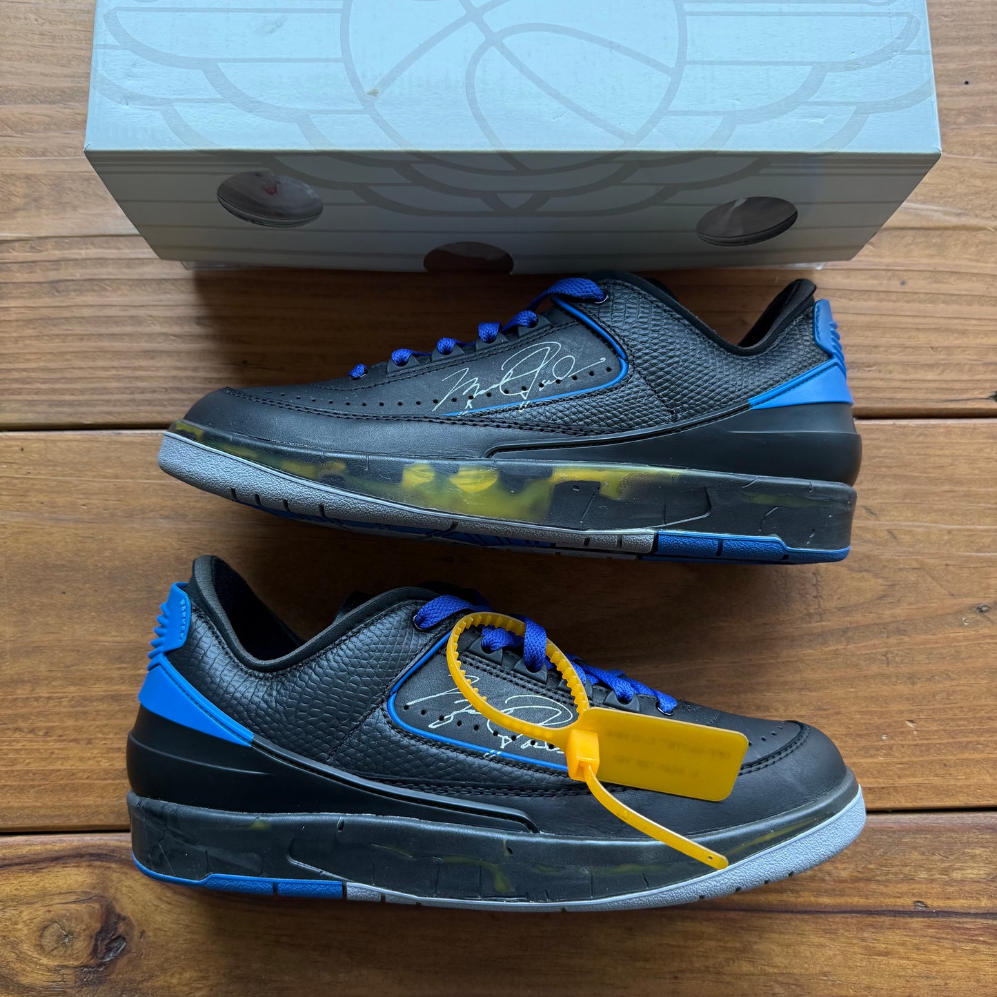 Größe 42.5 - Off-White x Jordan 2 Retro Low SP 'Black Varsity Royal' (Gebraucht)