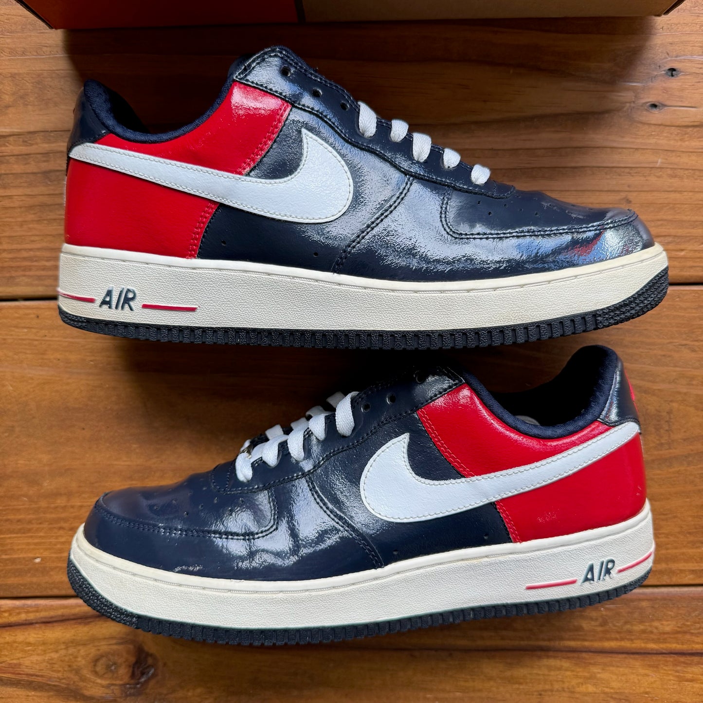 Size 10.5 - Air Force 1 Premium 'Usa World Cup' (Used)
