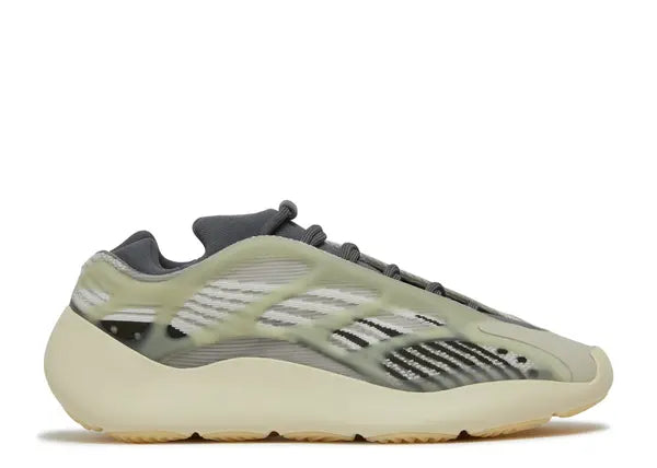 Size 9 - Men's Yeezy 700 V3 'Fade Salt' (Used)